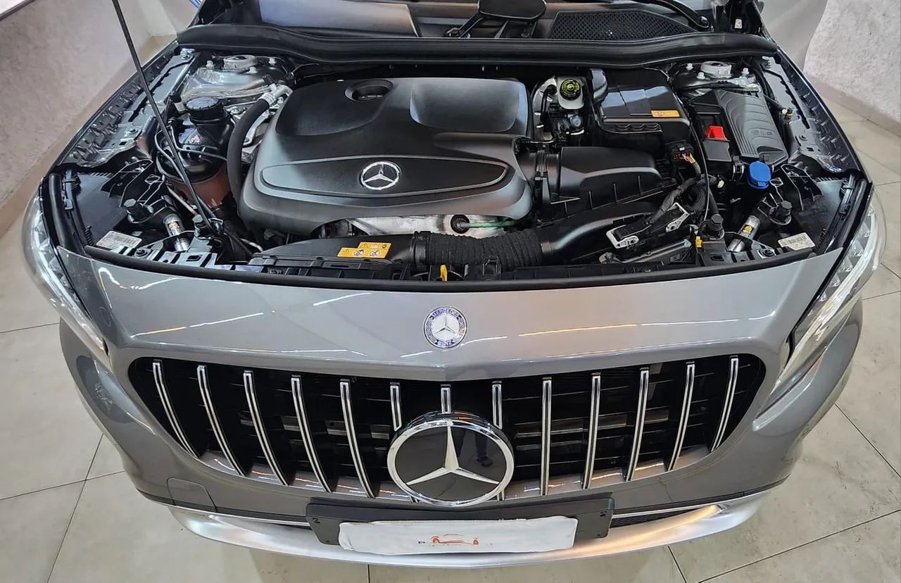 Mercedes-Benz GLA 200 Adv. 1.6/1.6 TB 16V Flex Aut. 2015
