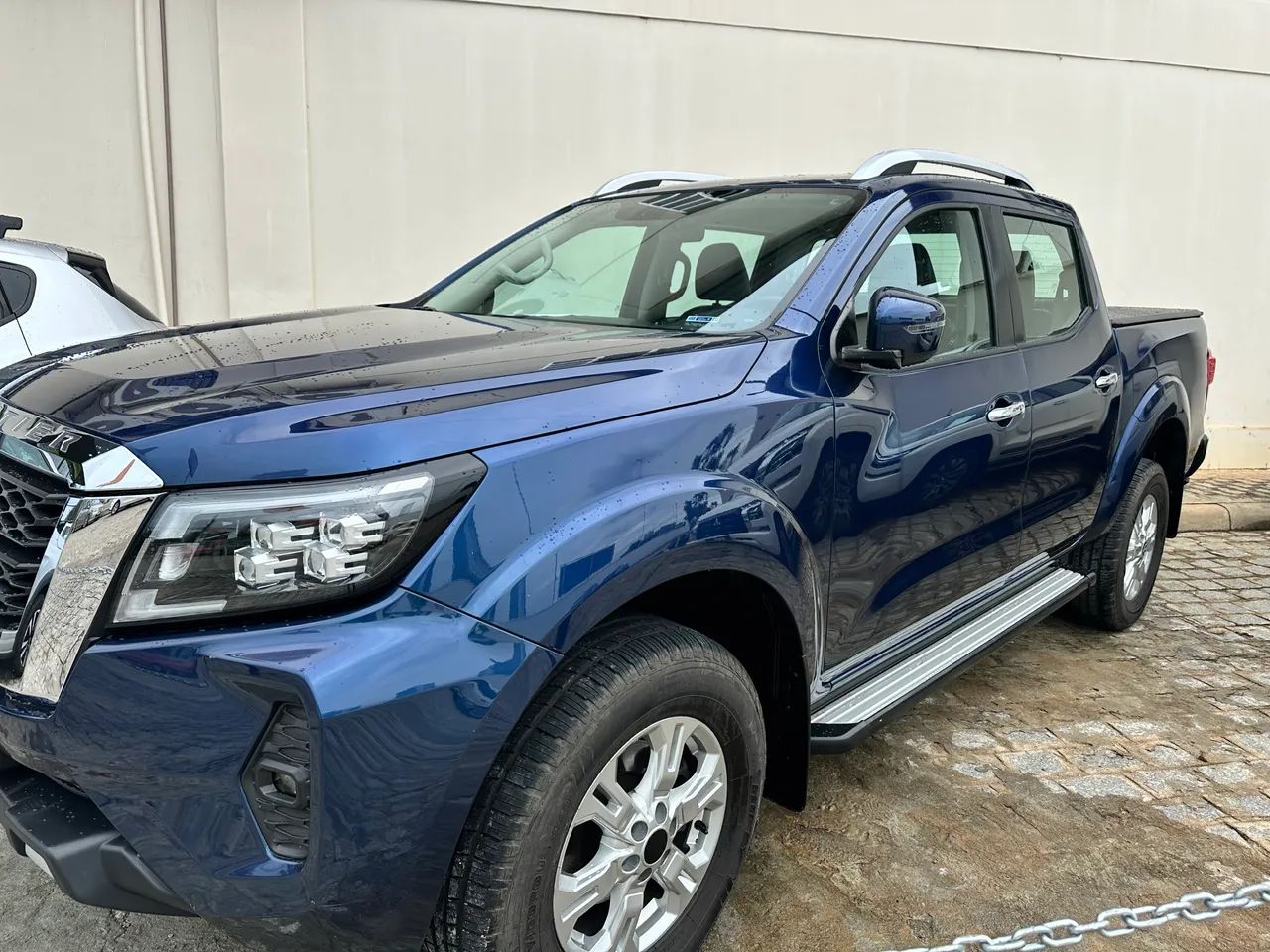 Nissan Frontier XE CD 4X4 2.3 Bi-TB Diesel Aut. 2024
