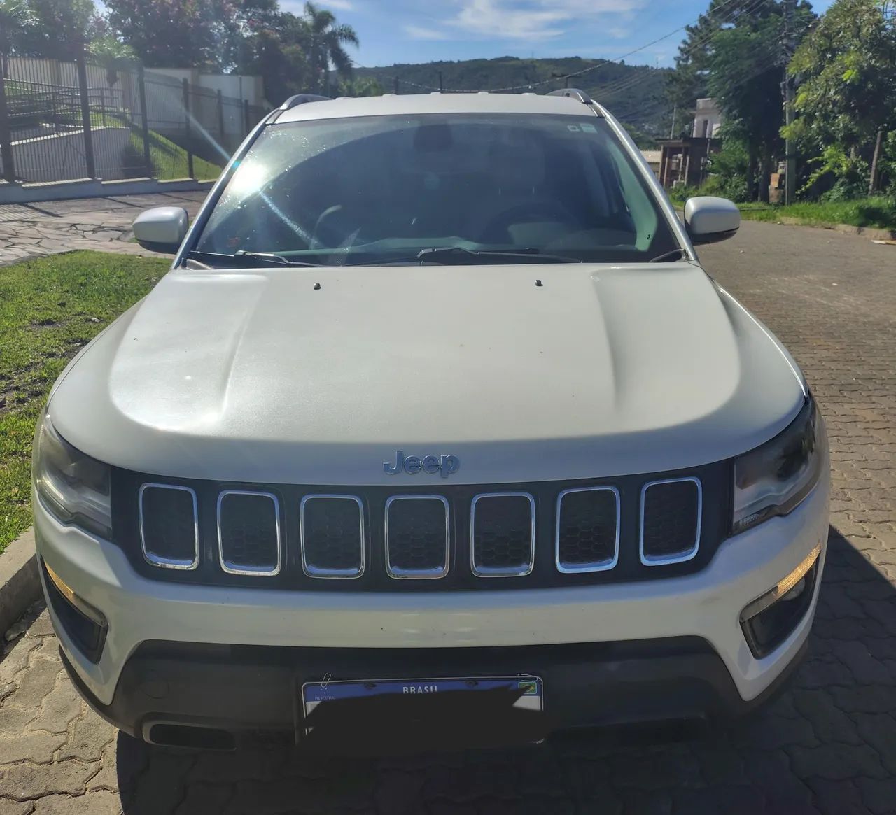 Jeep Compass Longitude 2.0 4X4 Dies. 16V Aut. 2018 photo 3