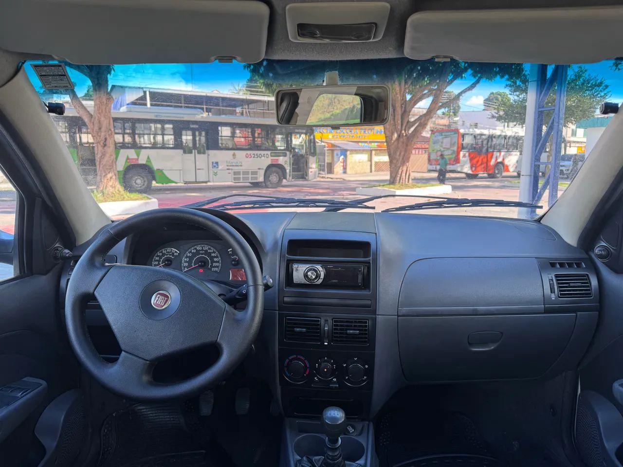 Fiat Siena EL Celeb. 1.0 MPI Fire Flex 8V 4P 2011