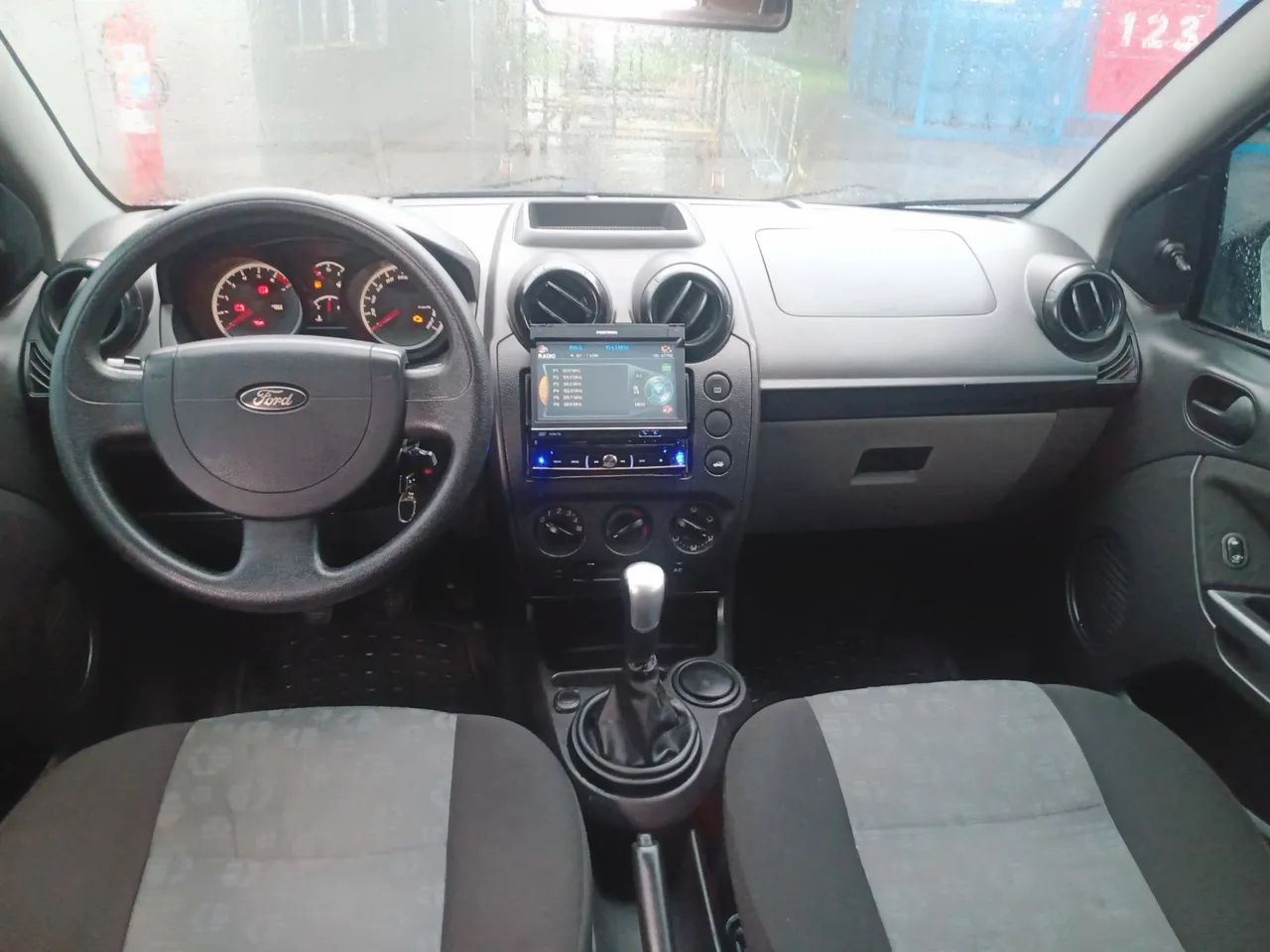 Ford Fiesta 1.0 8V Flex/class 1.0 8V Flex 5P 2011 photo 3