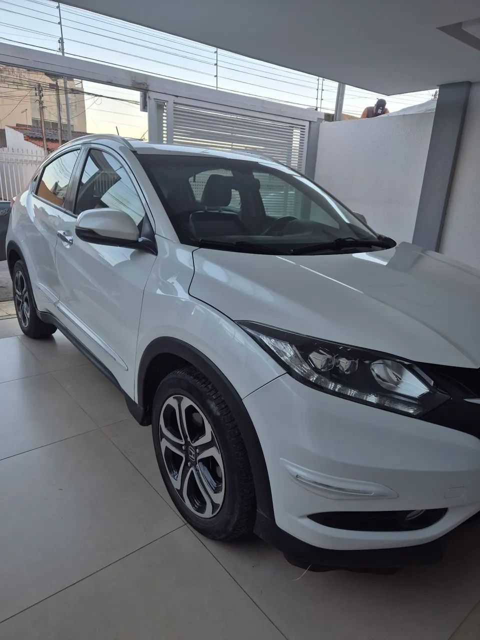 Honda HR-V Touring 1.8 Flexone 16V 5P Aut. 2018 photo 3