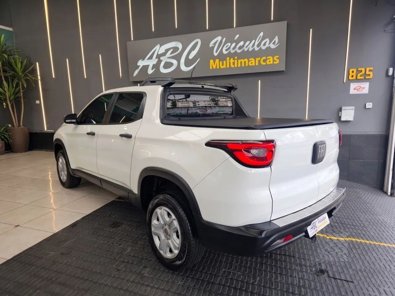 Fiat Toro Freedom 1.8 16V Flex Aut. 2018 photo 2