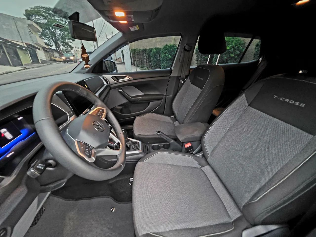 Volkswagen T-Cross 1.0 TSI Flex 12V 5P Aut. 2026 photo 5
