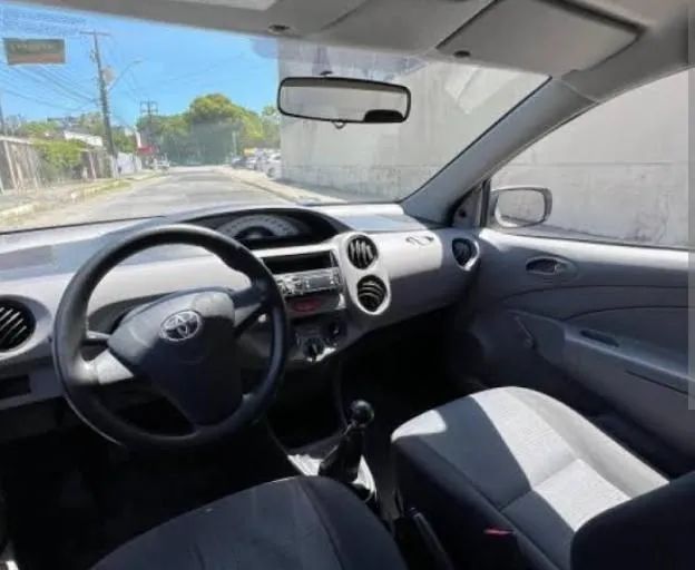 Toyota Etios XS Sedan 1.5 Flex 16V 4P Mec. 2013 photo 3