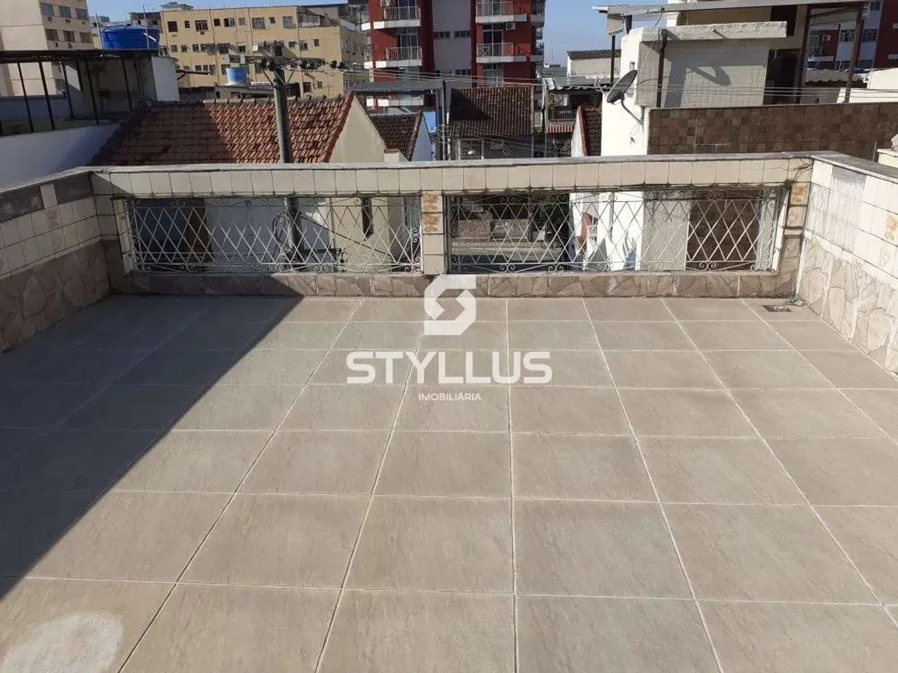 Casa de Condomínio Espaçosa com Suíte e Terraço no Méier! M44E photo 3