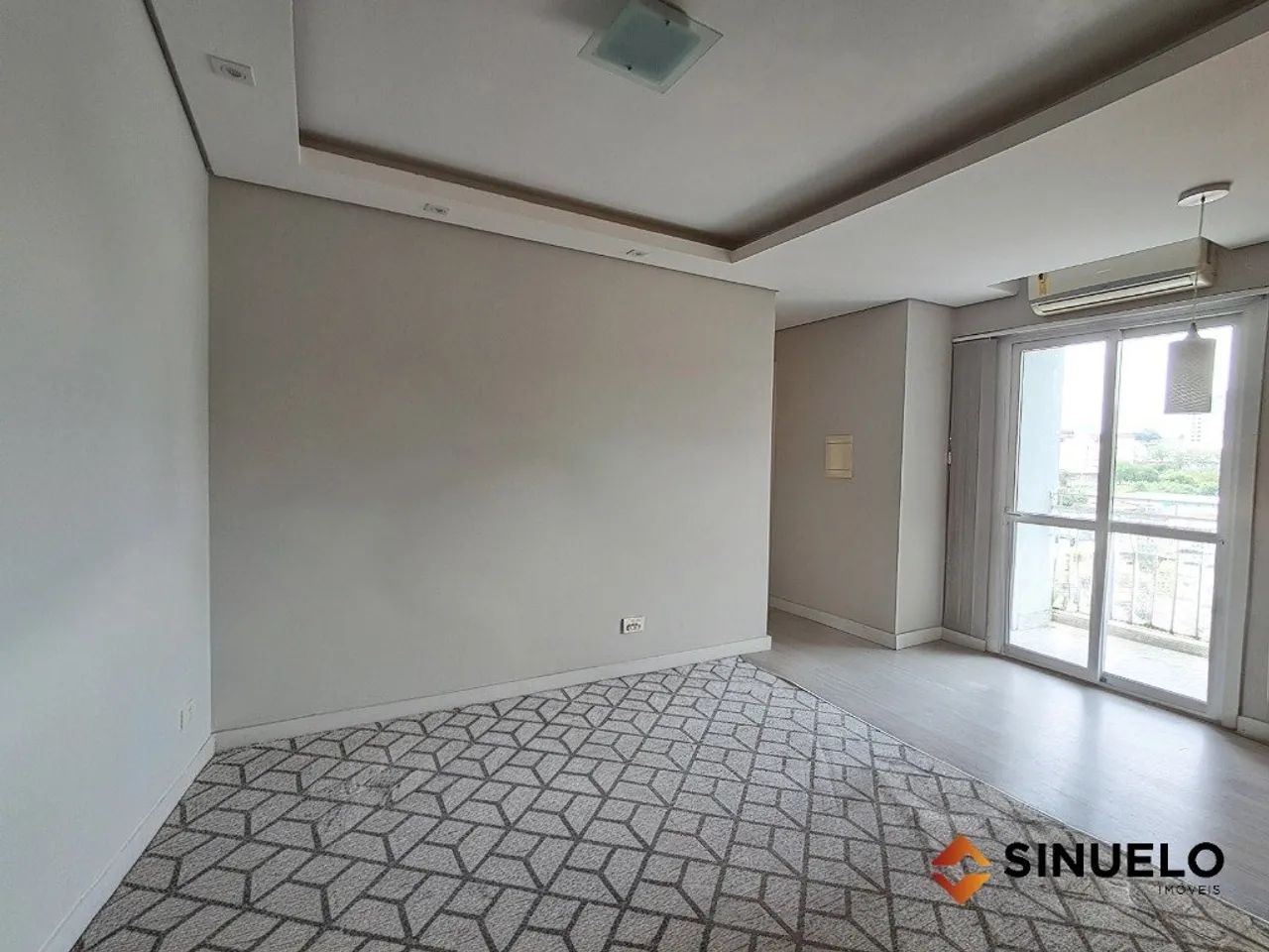 Apartamento de 02 dormitórios com sacada photo 4