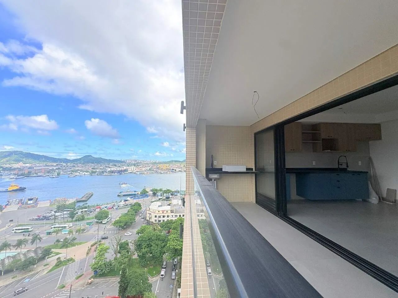 Apartamento locação na Ponta da Praia com Vista Mar  Pronto para Morar photo 2