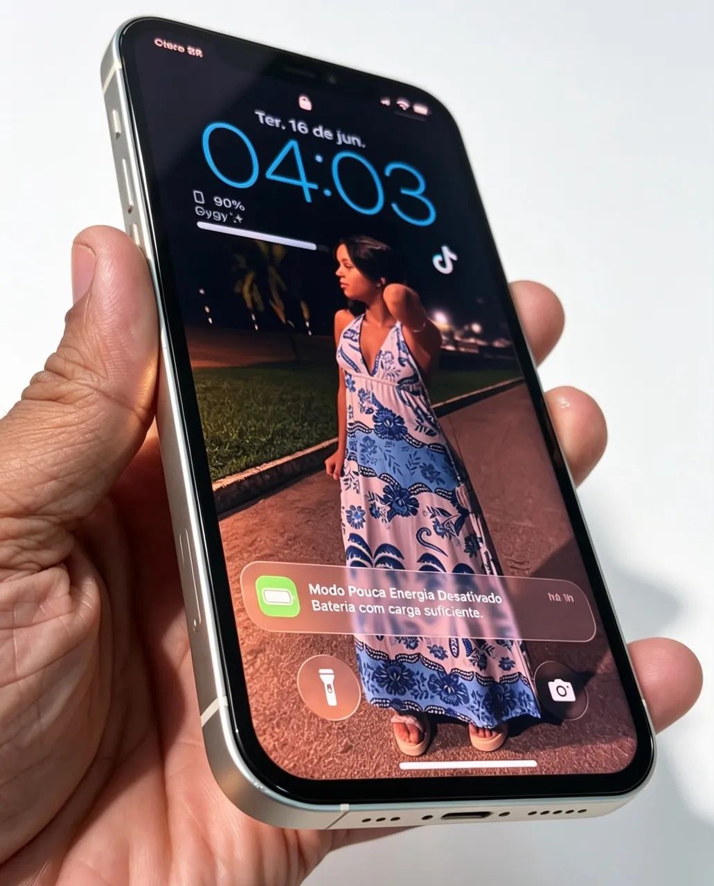 iPhone 12 128GB photo 1